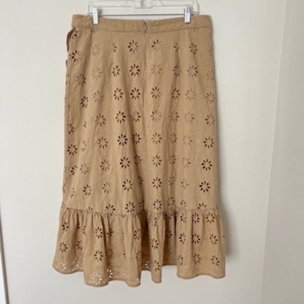 Ann Taylor Tan Eyelet Midi Skirt - Picture 5 of 5